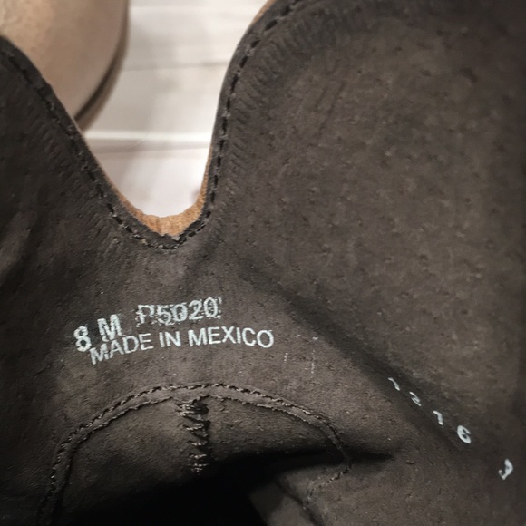 CORRAL ankle boot P5020 with out strap 2 inch heel sz 8 tan brown - Picture 8 of 10